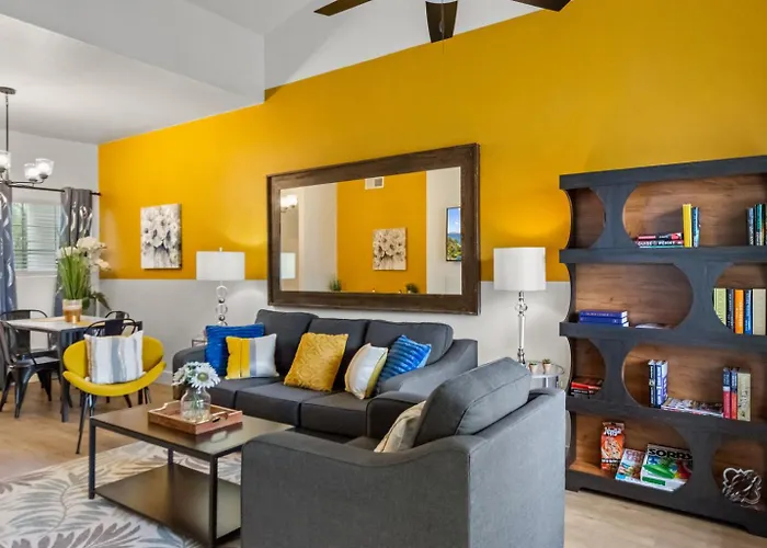 Reading Retreat Literary & Quiet Luxury Scottsdale